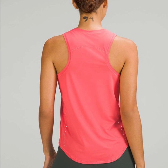 Lululemon High Neck Run & Train Tank Pale Raspberry - Picture 2 of 3